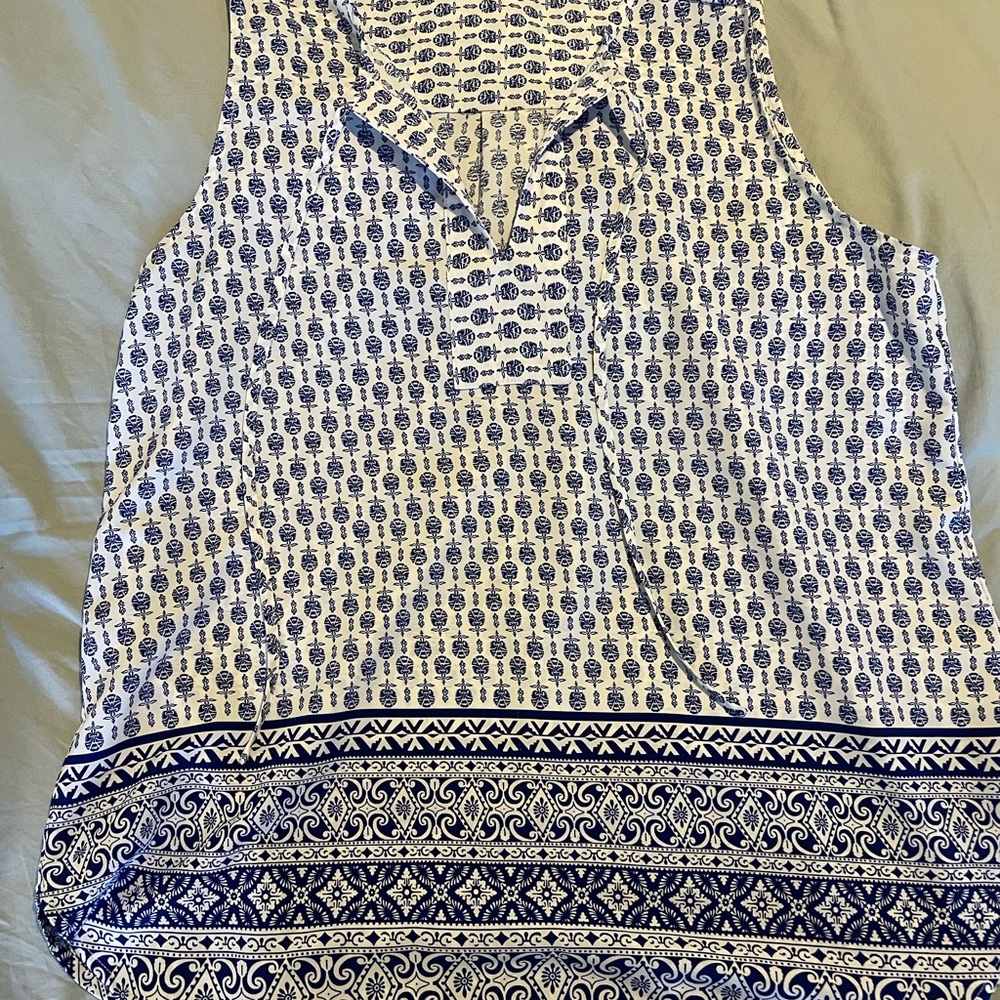 Elegant Blue Patterned Blouse